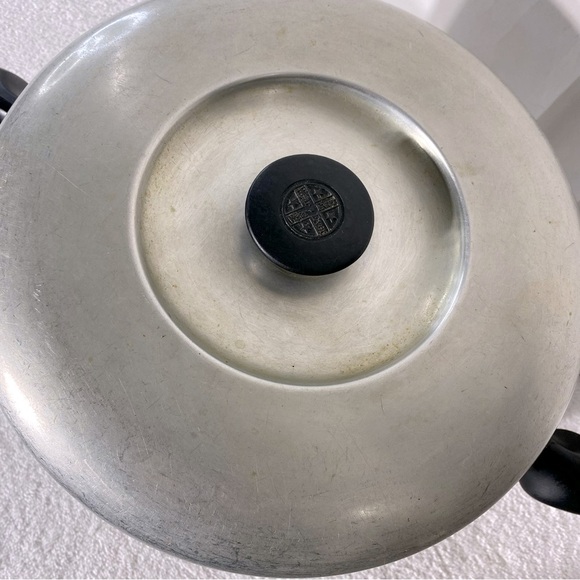 Vintage Wear Ever Heavy Aluminum Dutch Oven Stock Pot - Picture 12 of 15